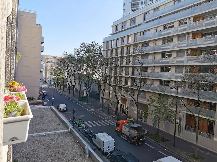 Apartment Paris Flat With 3 Bedrooms 90 M2 Balcony And Parking, Subway Station Riquet