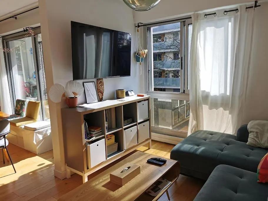 Paris Flat With 3 Bedrooms 90 M2 Balcony And Parking, Subway Station Riquet France