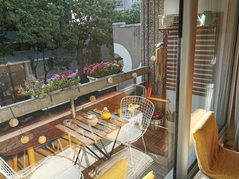 Paris Flat With 3 Bedrooms 90 M2 Balcony And Parking, Subway Station Riquet 0*,  France